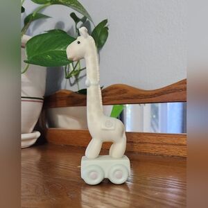 Precious Moments 6th Birthday Keep Looking Up Giraffe Figurine #15997